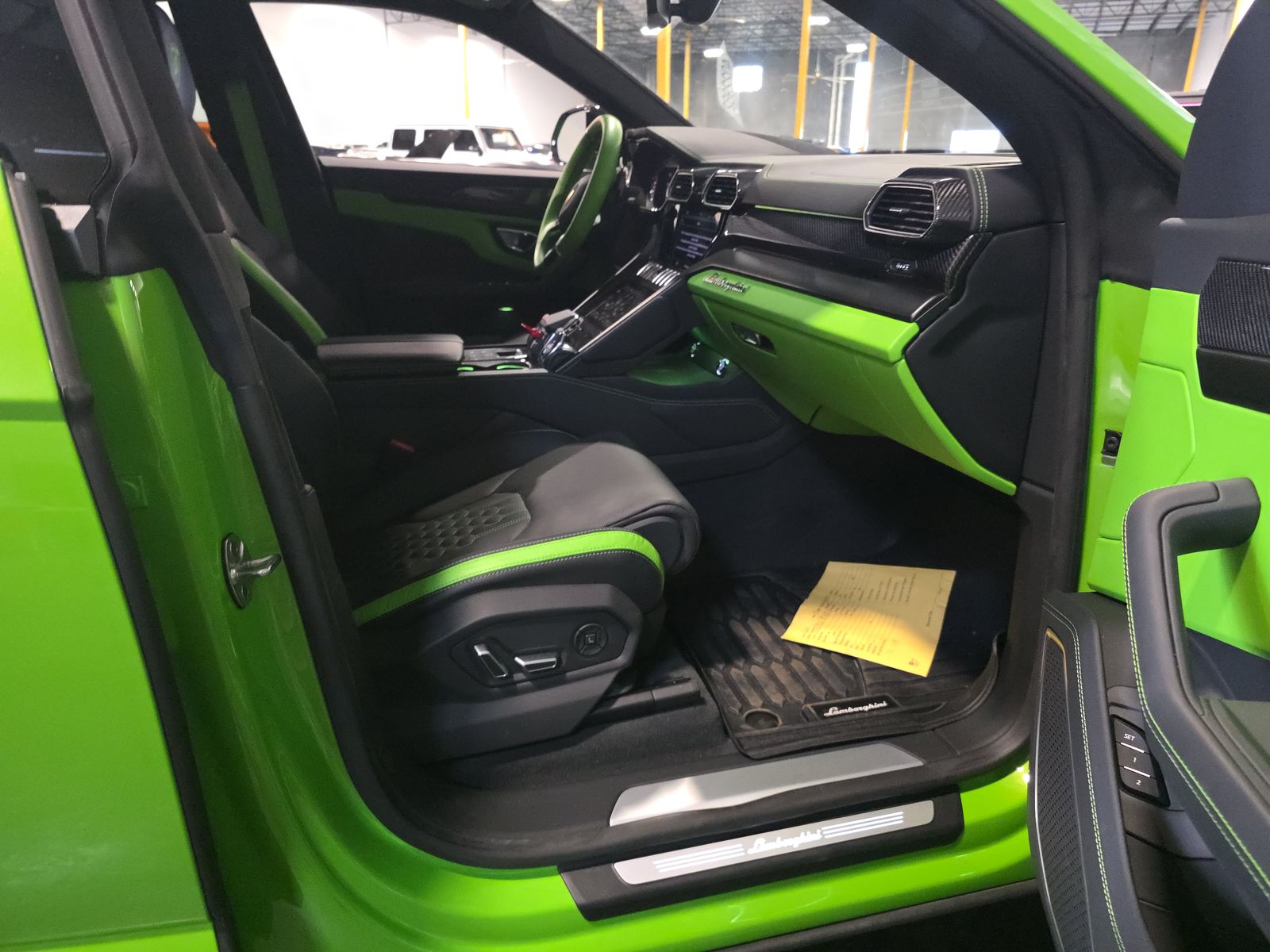 2024 Lamborghini Urus S AWD