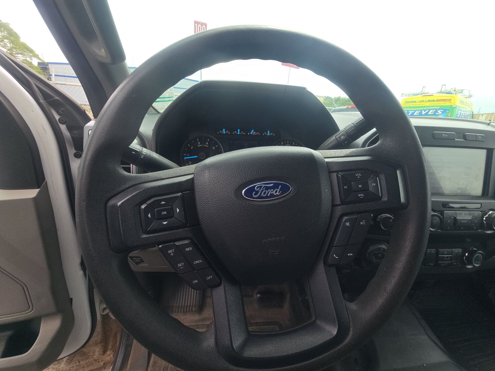 2020 Ford F-150 XLT RWD