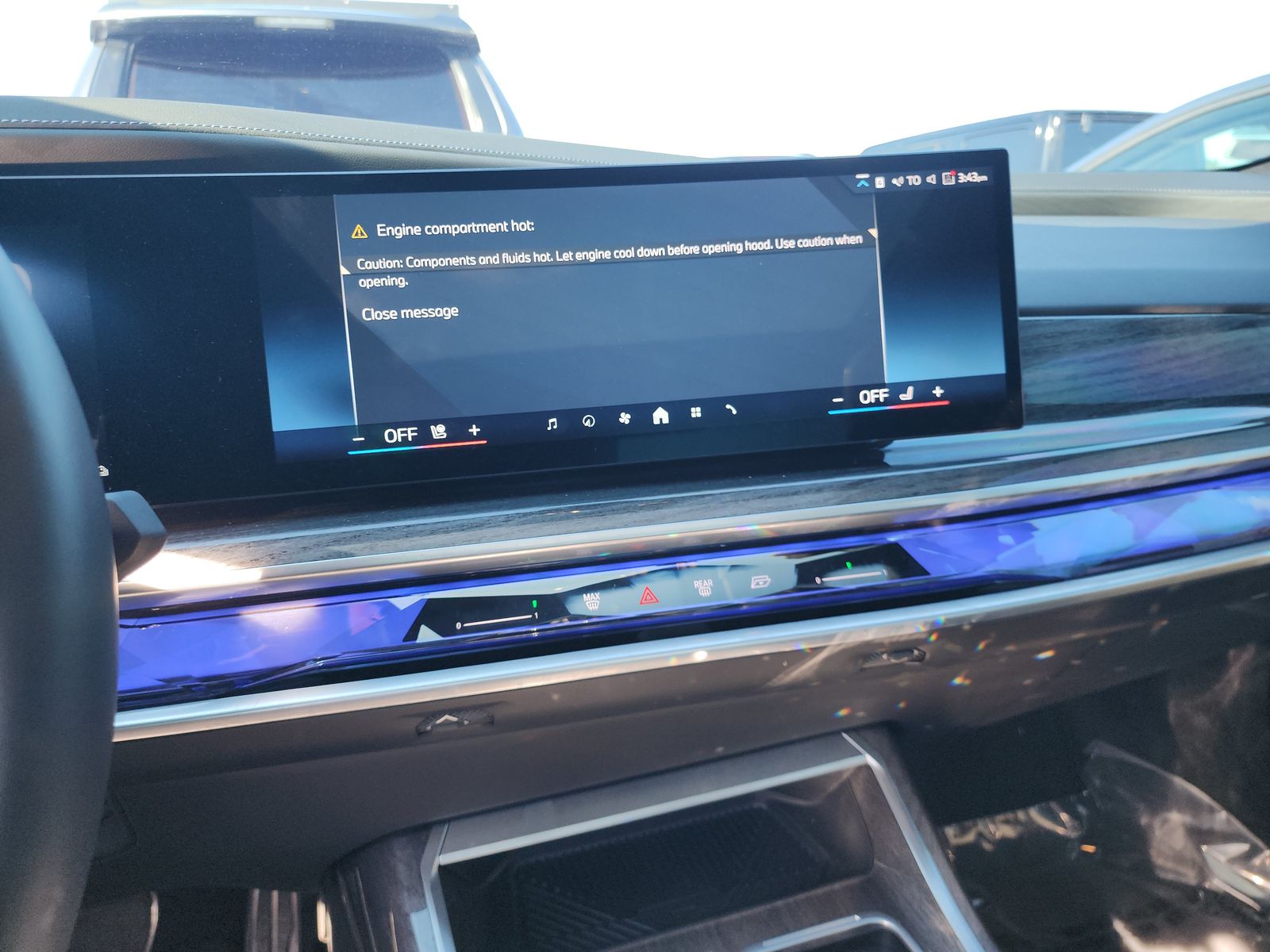 2024 BMW 7 Series 750e xDrive AWD