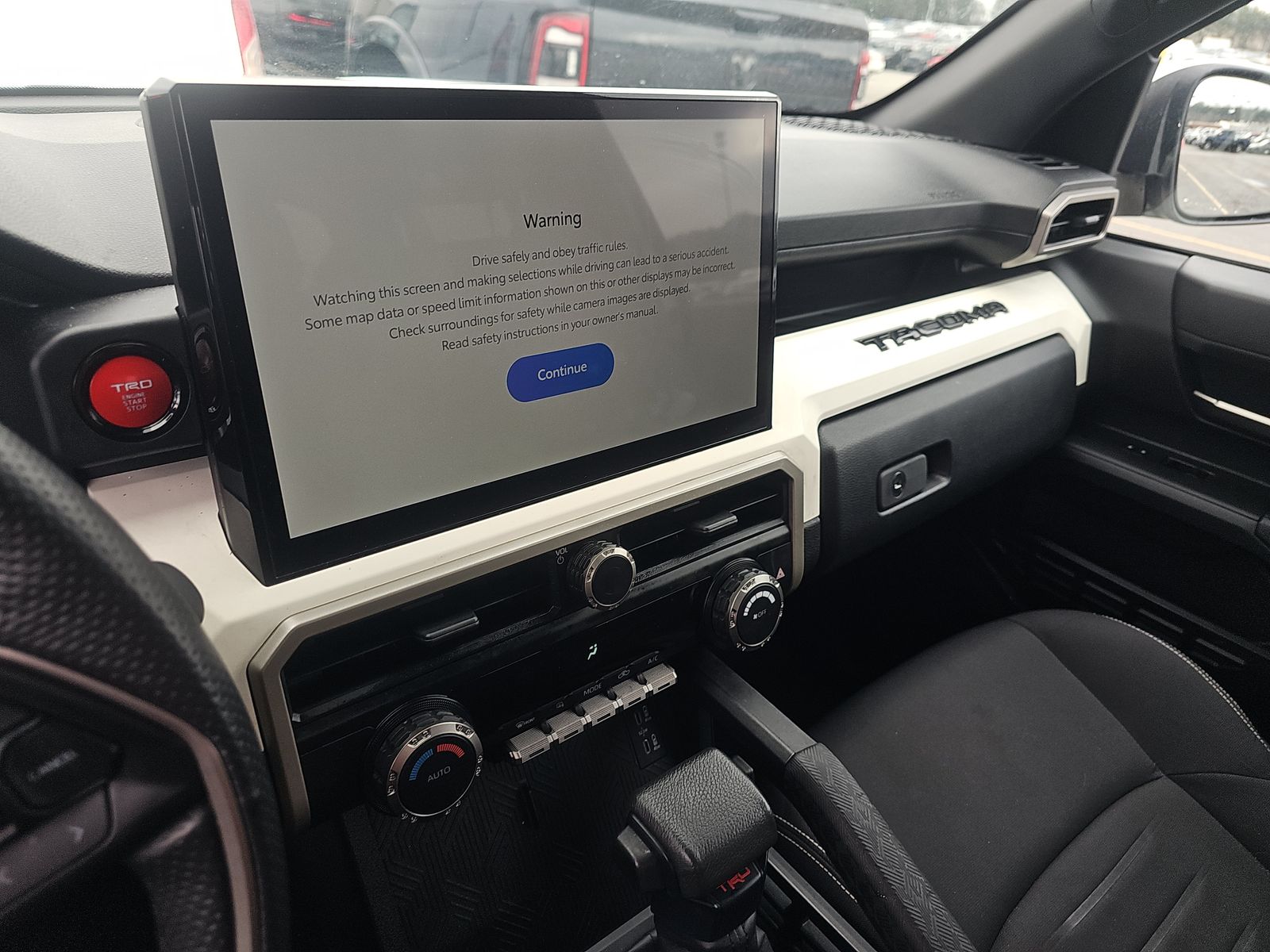 2024 Toyota Tacoma TRD Off-Road AWD