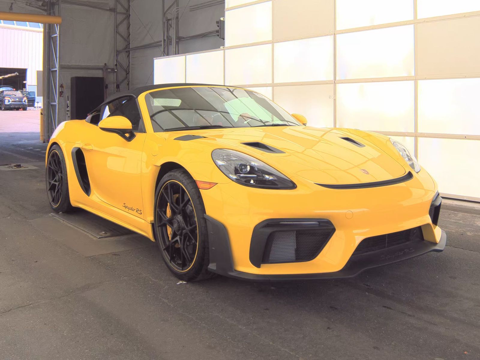 2025 Porsche 718 Spyder RS RWD