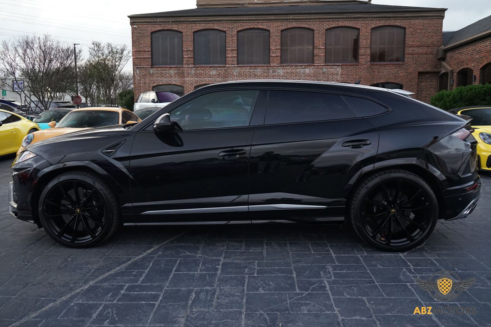 2019 Lamborghini Urus Base AWD