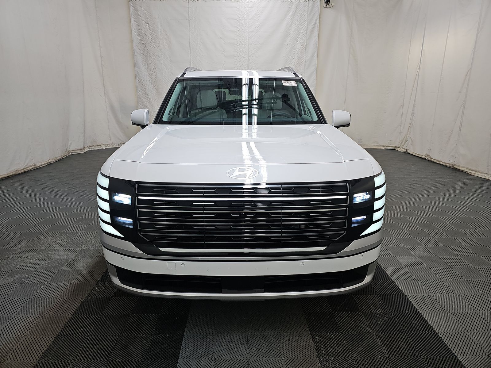 HYUNDAI CALLIGRAPH - 3