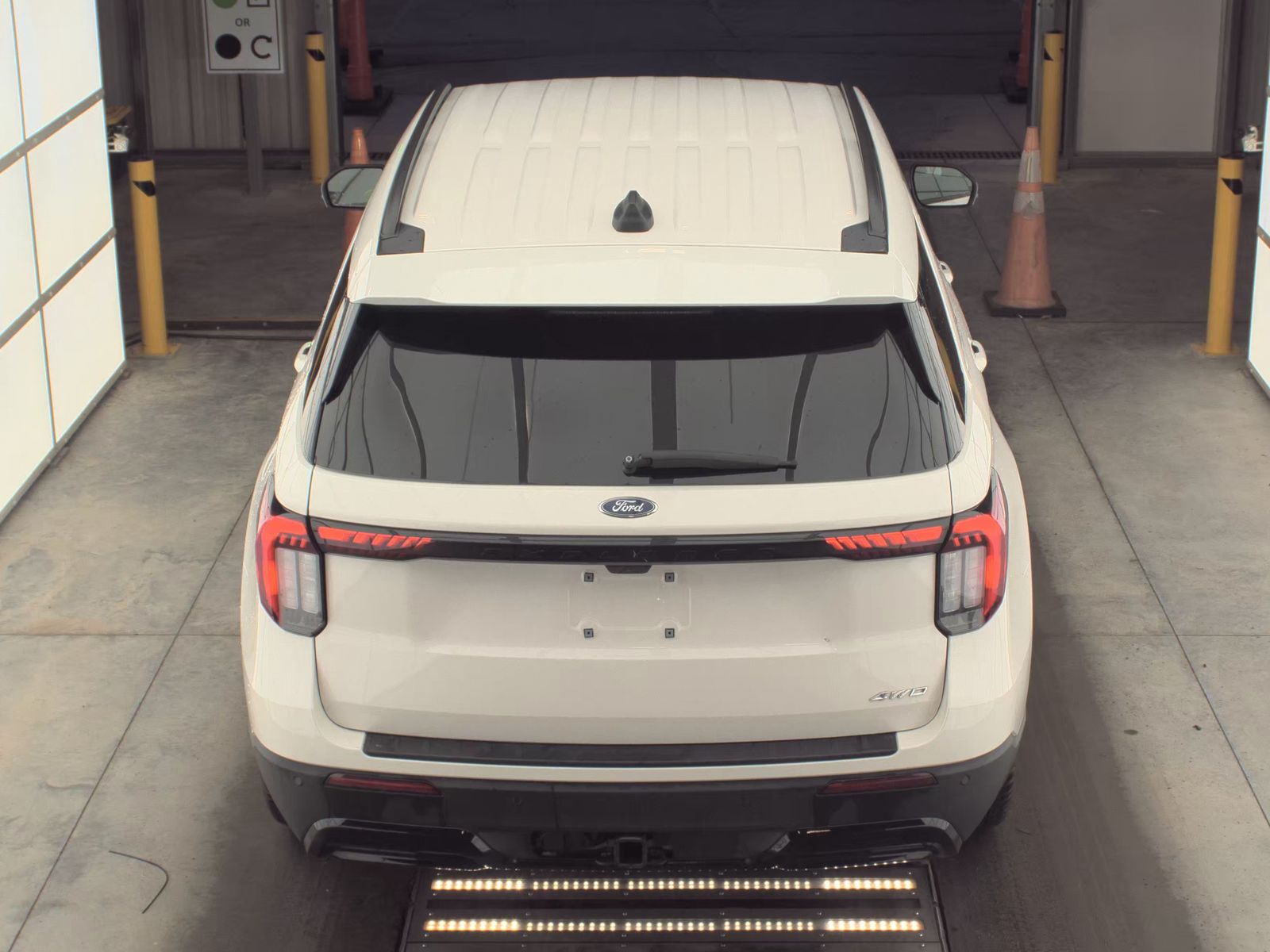 2025 Ford Explorer ST-Line AWD