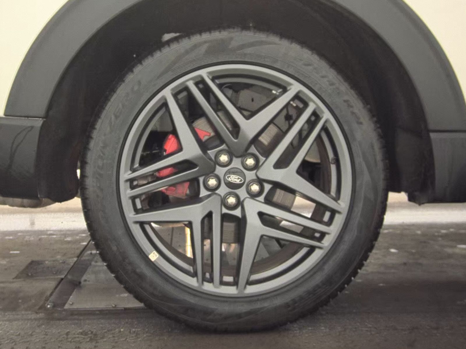 2025 Ford Explorer ST-Line AWD