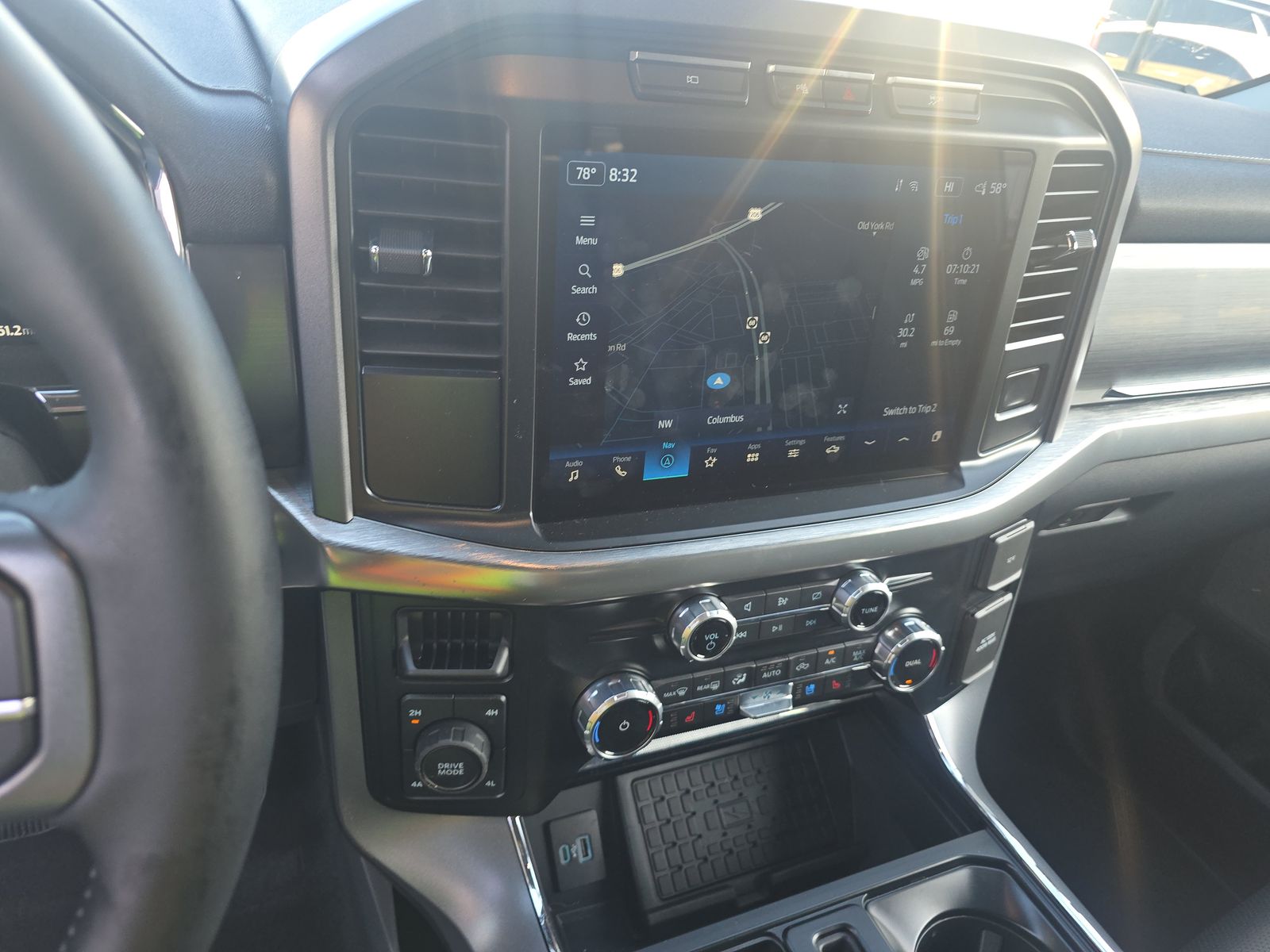 2023 Ford F-150 Lariat AWD