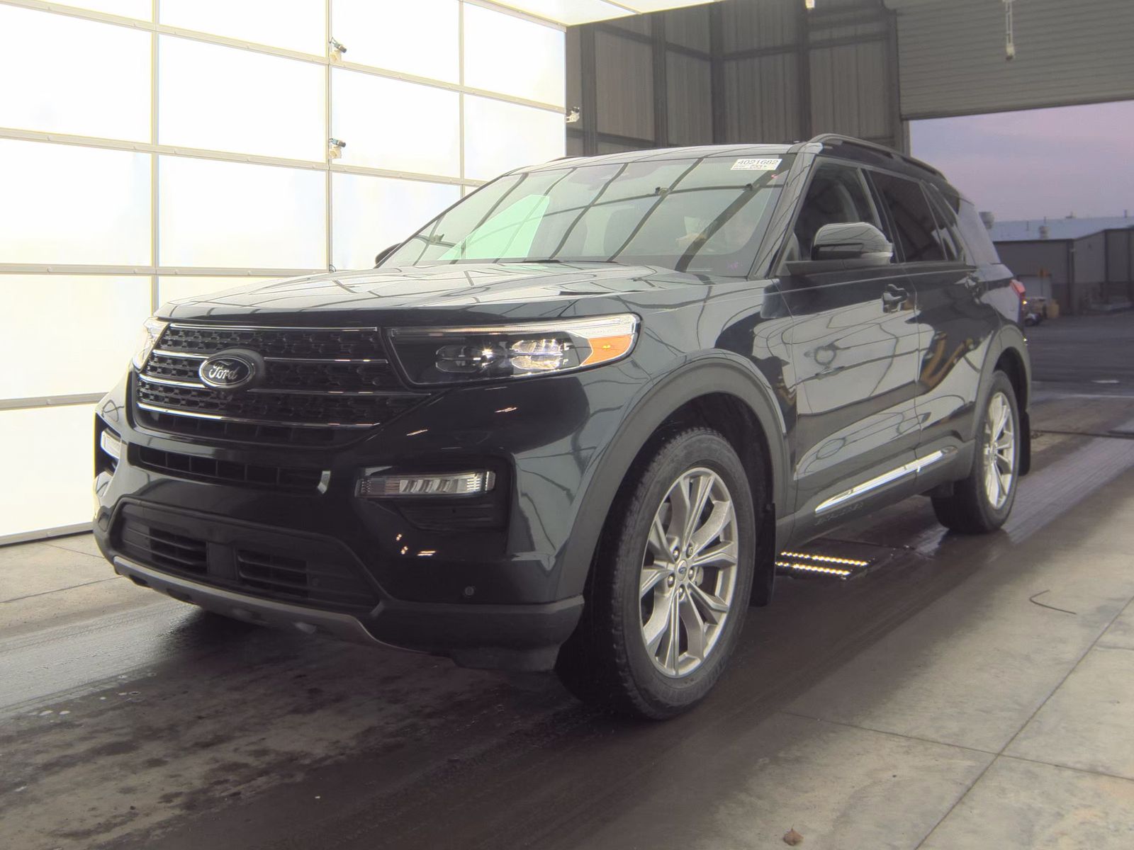 2024 Ford Explorer XLT AWD