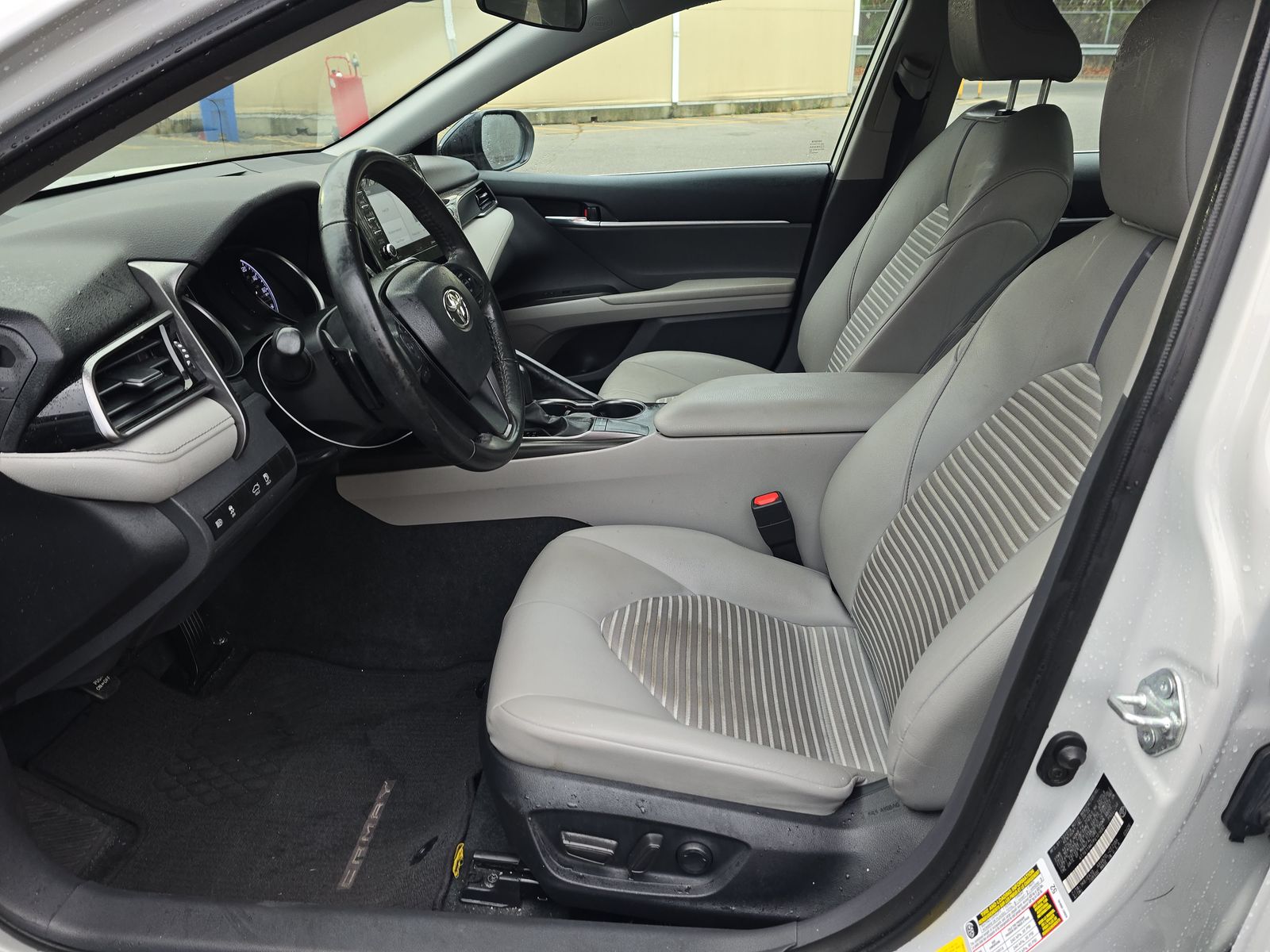 2023 Toyota Camry SE FWD