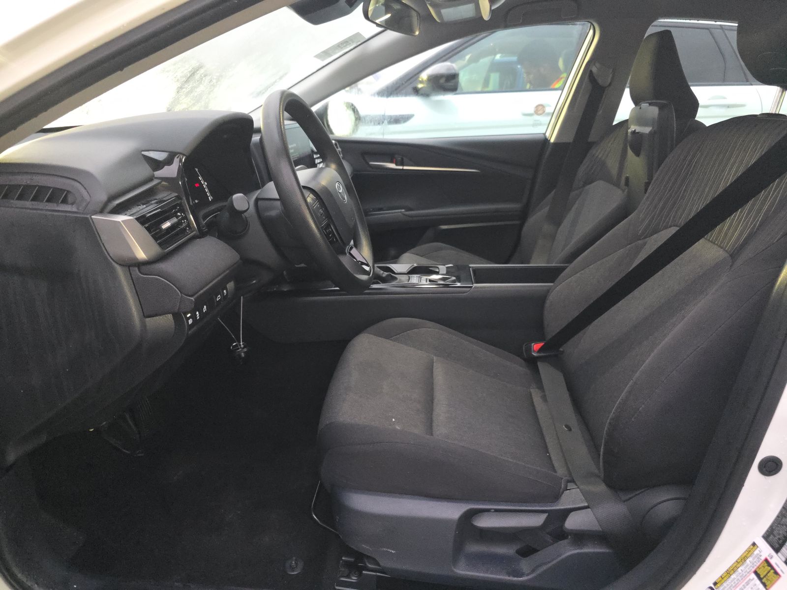 2025 Toyota Camry LE FWD