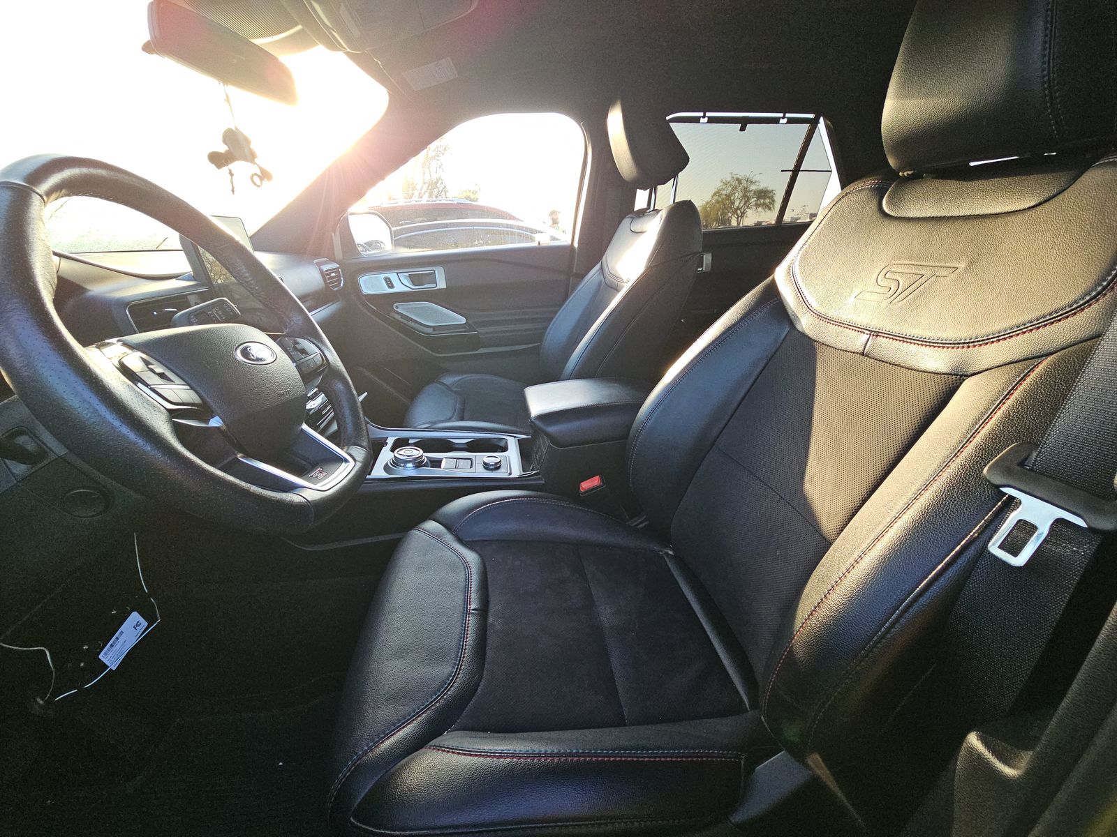 2024 Ford Explorer ST AWD