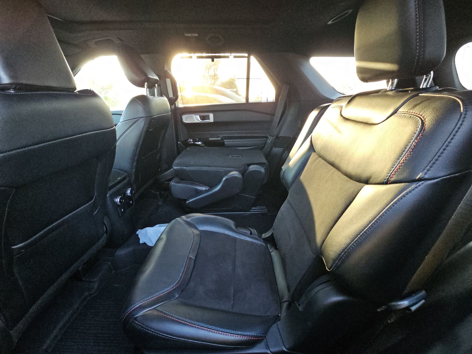 2024 Ford Explorer ST AWD