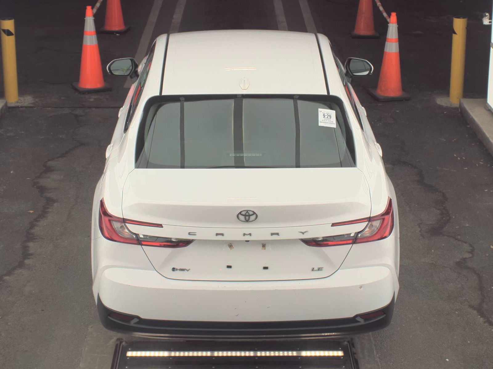 2025 Toyota Camry LE FWD