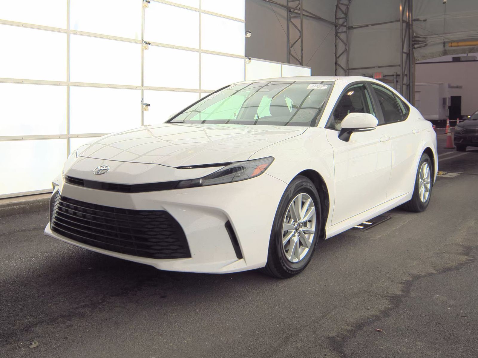 2025 Toyota Camry LE FWD