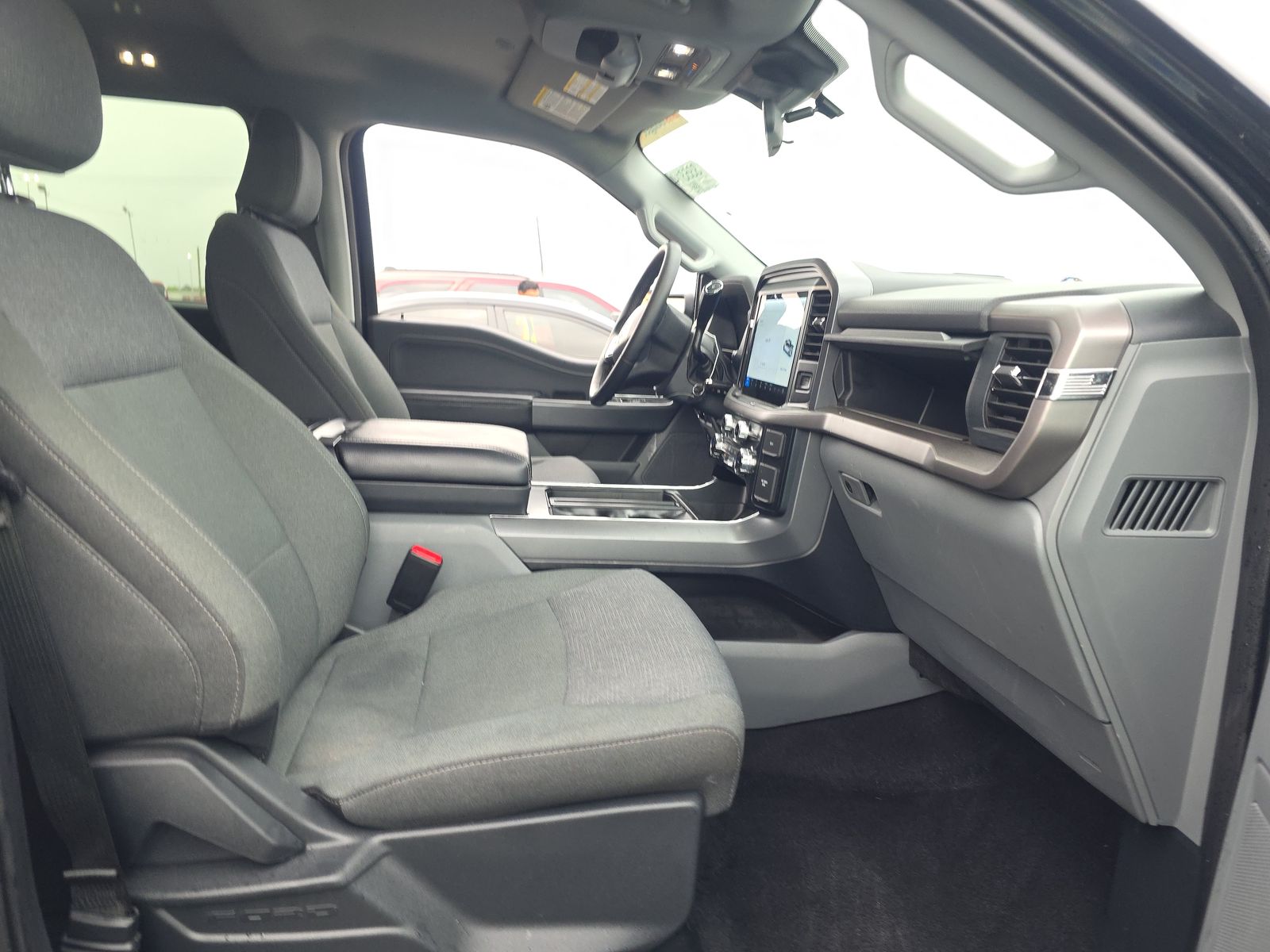 2025 Ford F-150 Hybrid XLT AWD