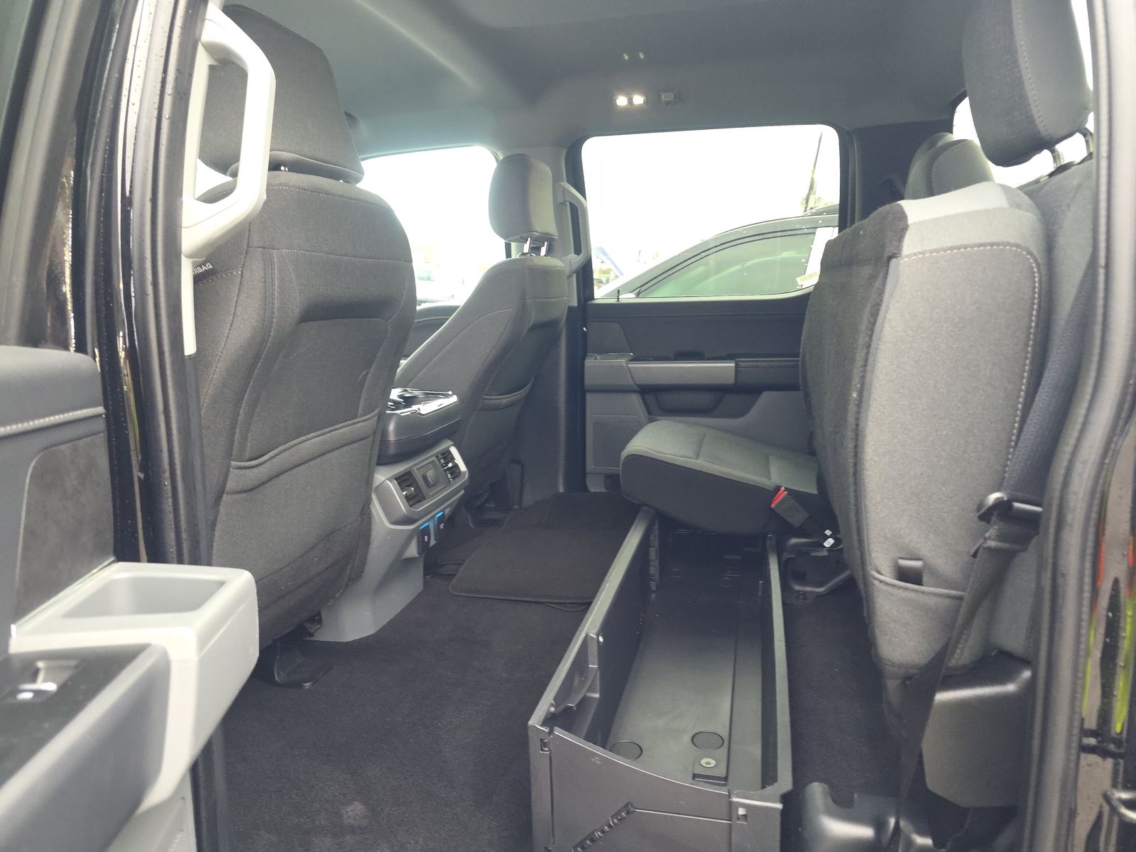 2025 Ford F-150 Hybrid XLT AWD