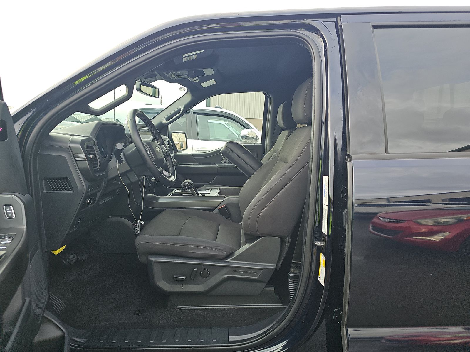 2024 Ford F-150 XLT AWD