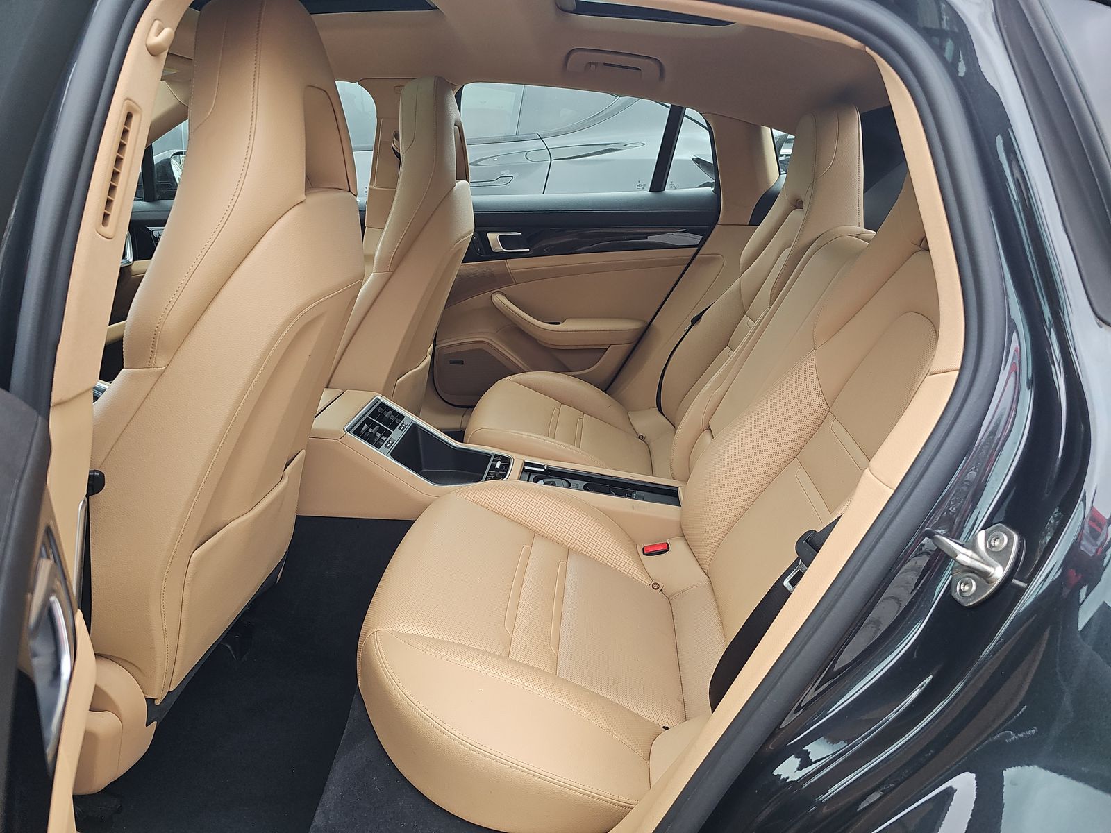 2017 Porsche Panamera 4 AWD