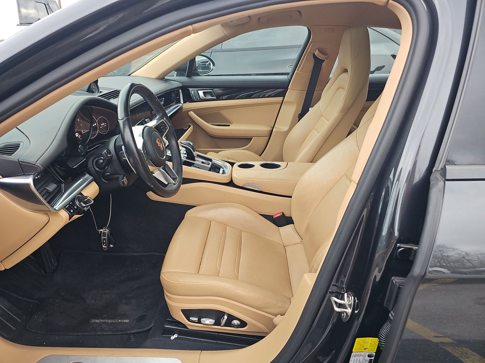 2017 Porsche Panamera 4 AWD