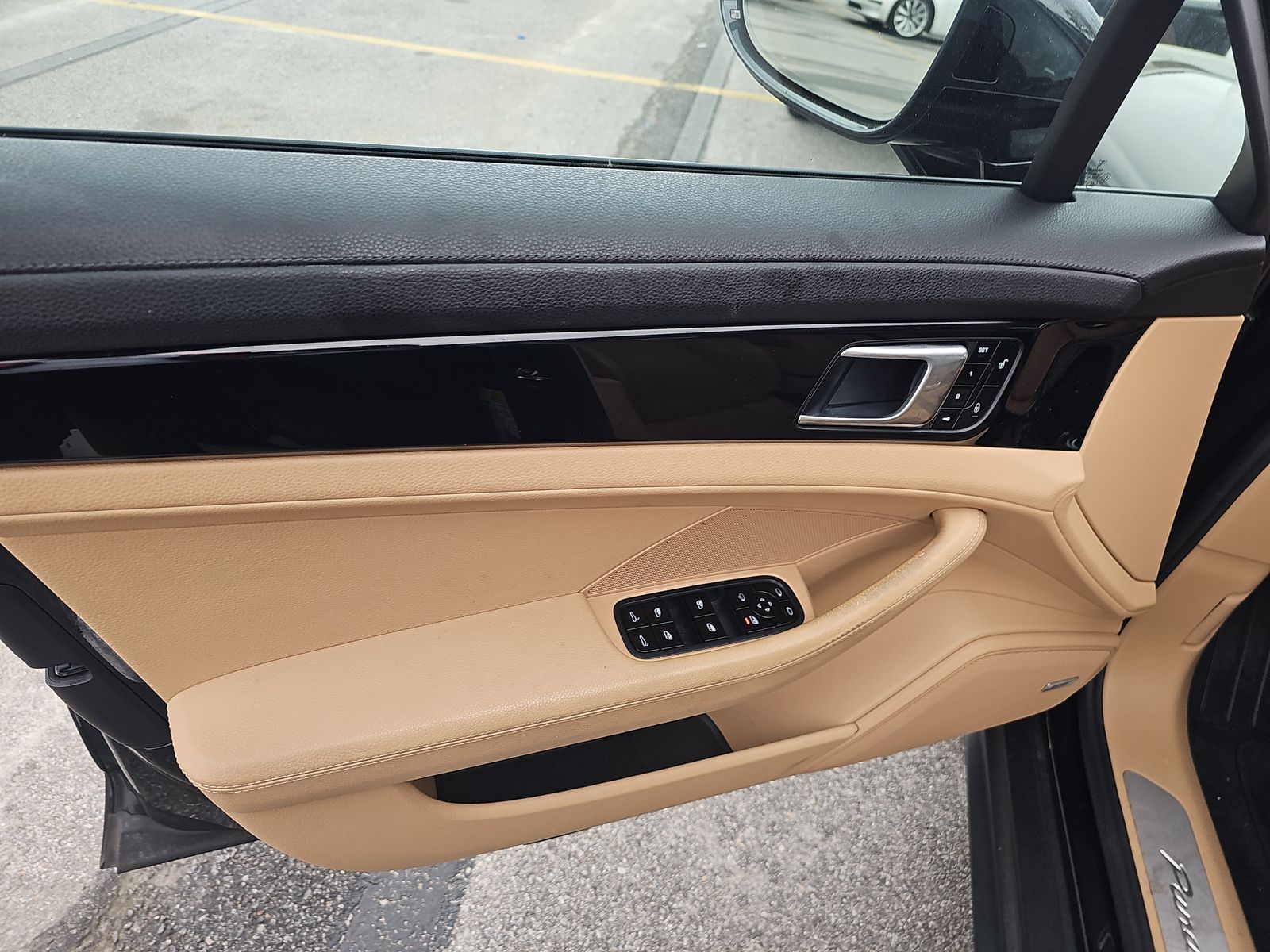 2017 Porsche Panamera 4 AWD