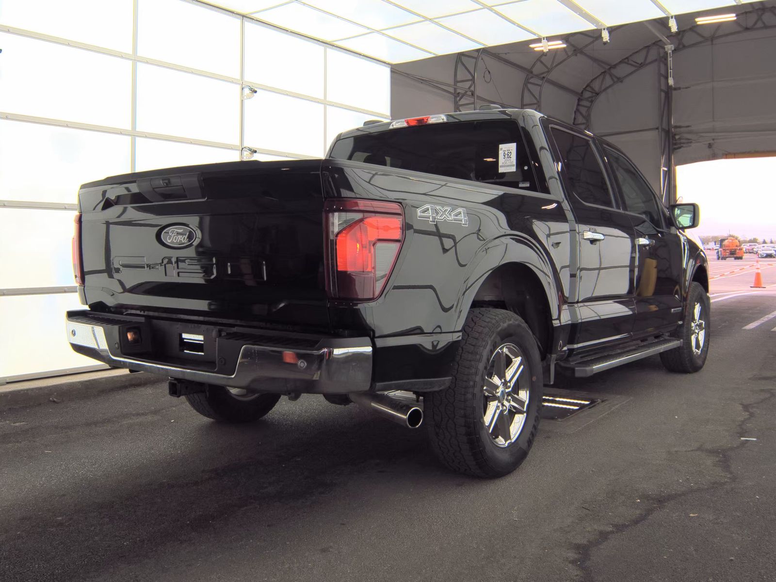 2025 Ford F-150 Hybrid XLT AWD