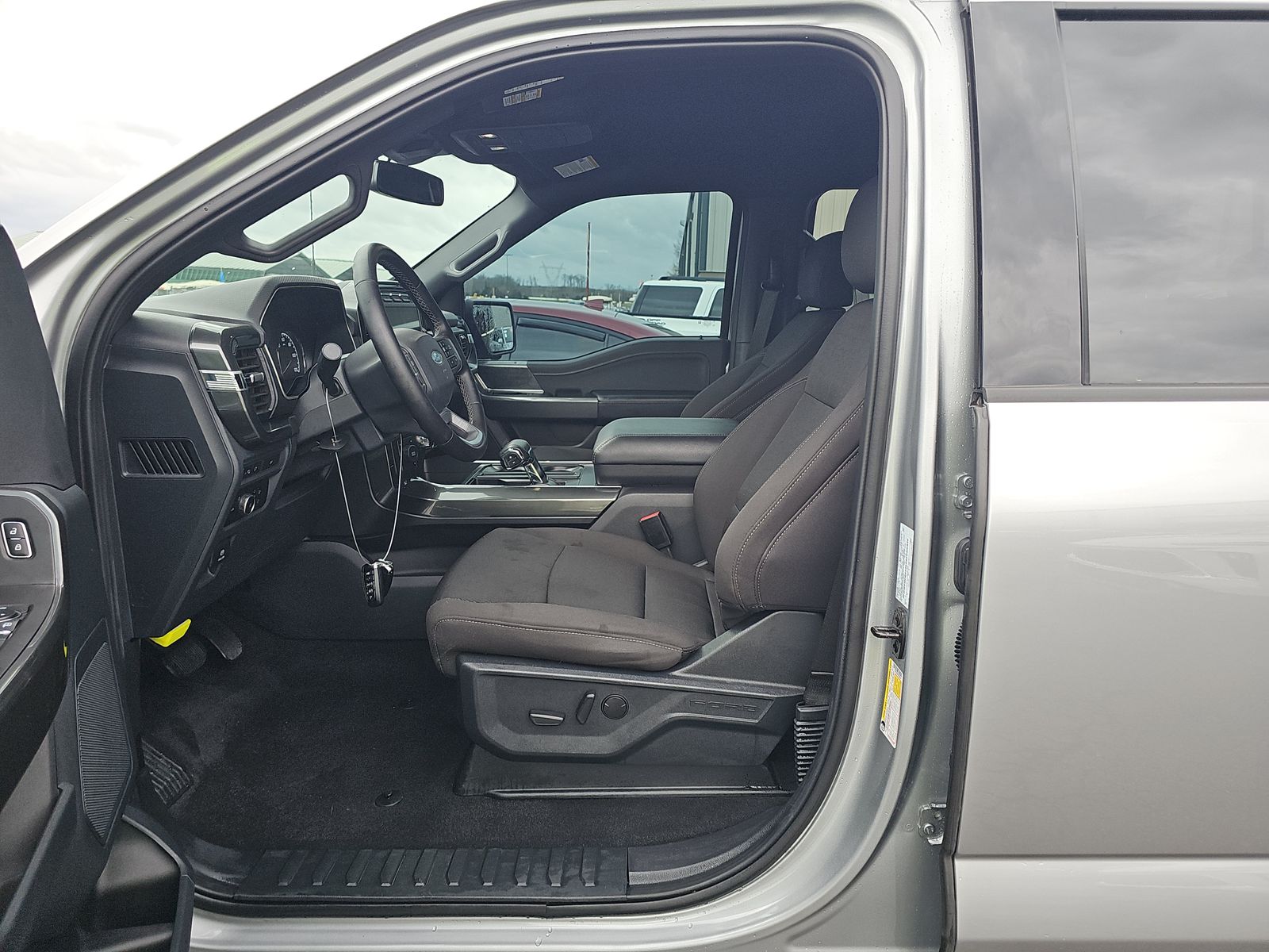 2023 Ford F-150 XLT AWD