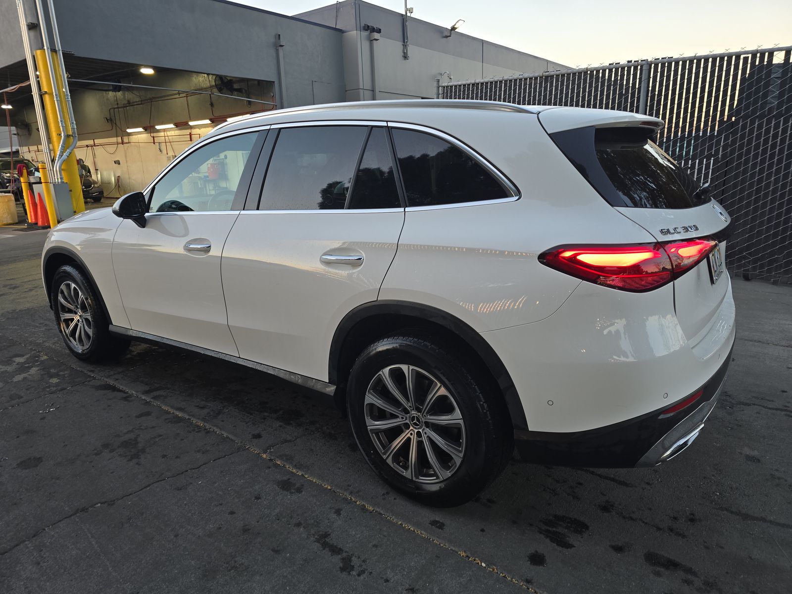 2024 Mercedes-Benz GLC GLC 300 RWD