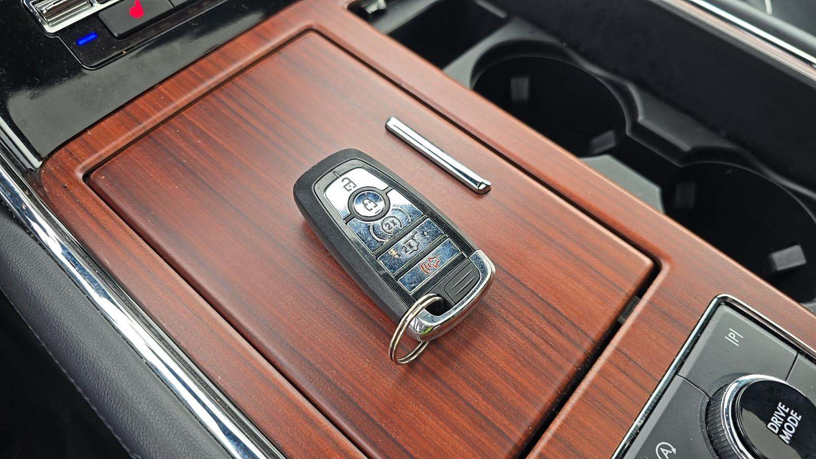 2023 Lincoln Navigator Reserve AWD