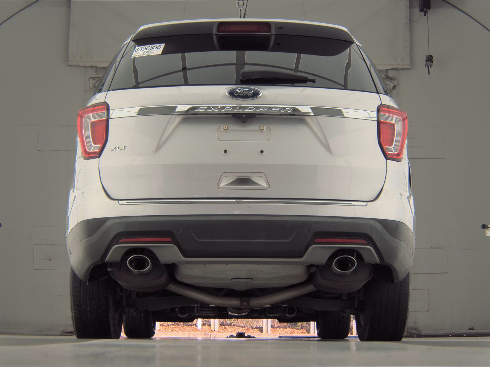 2018 Ford Explorer XLT FWD