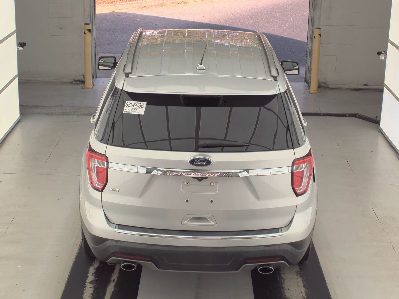 2018 Ford Explorer XLT FWD