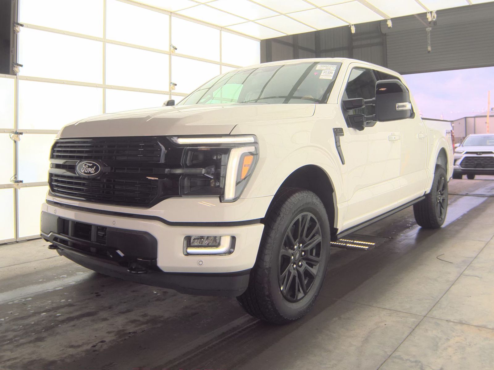 2025 Ford F-150 Platinum AWD