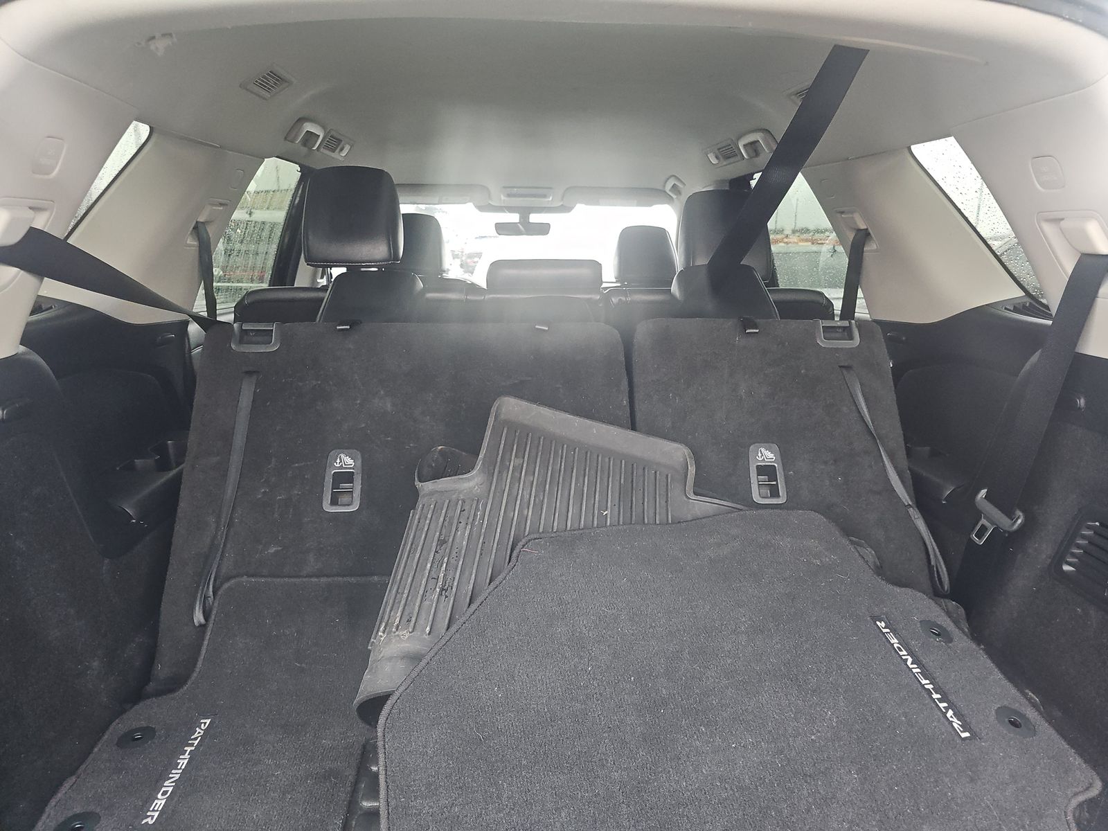 2024 Nissan Pathfinder SL AWD