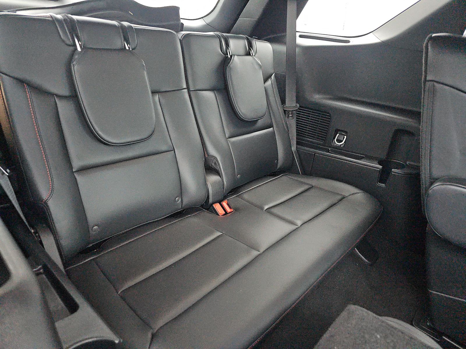 2025 Ford Explorer ST AWD