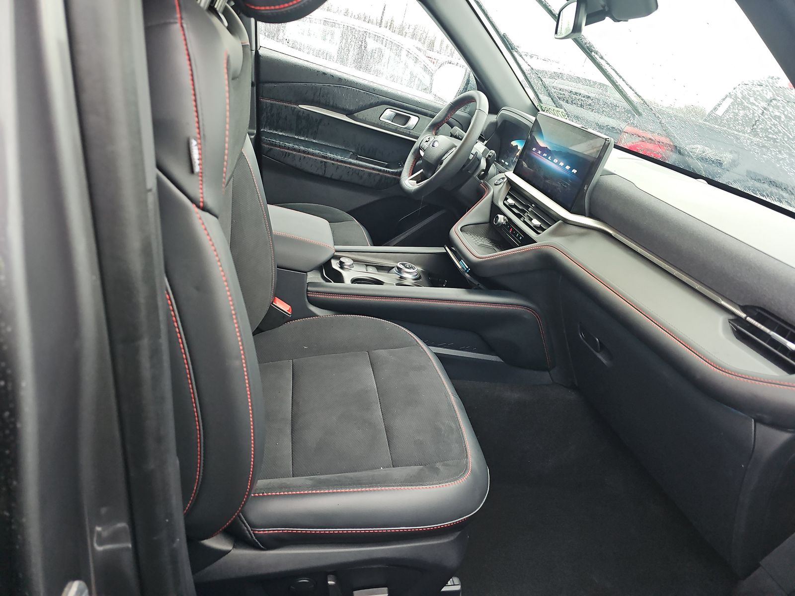 2025 Ford Explorer ST AWD