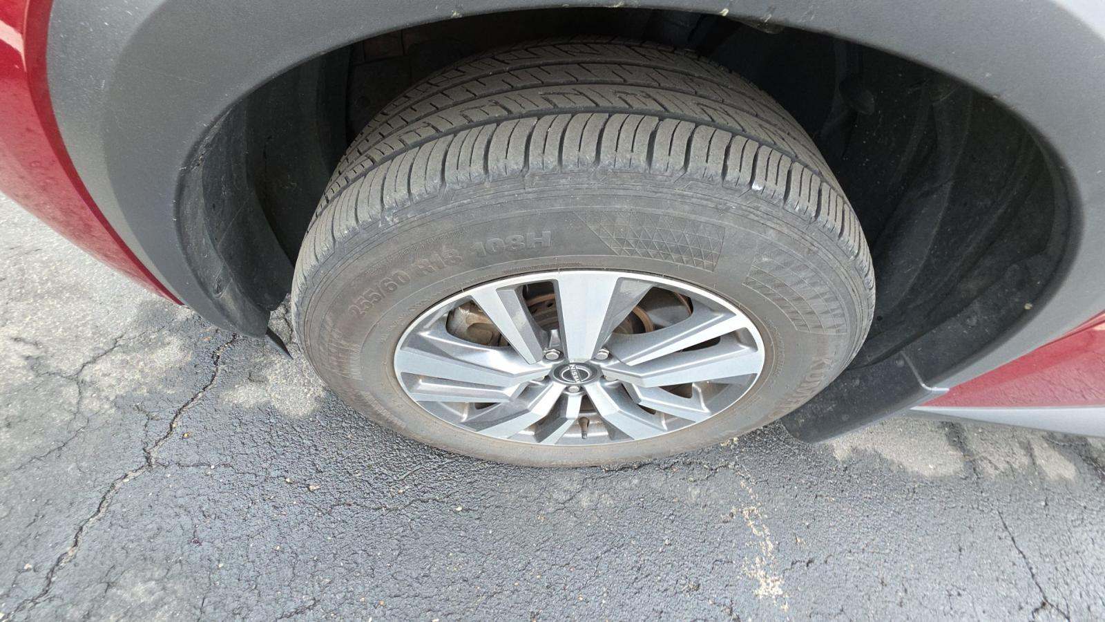 2024 Nissan Pathfinder SL FWD