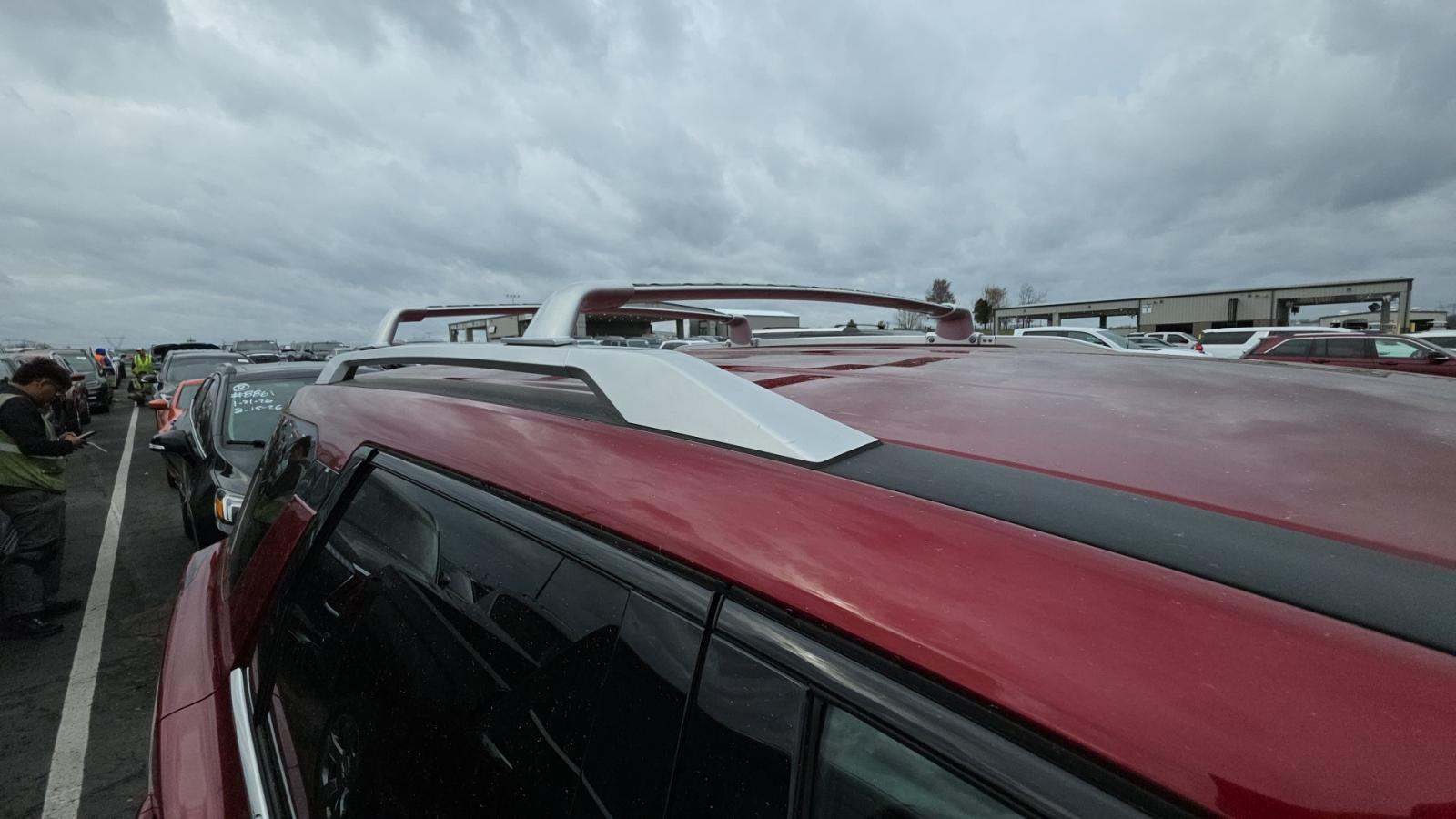 2024 Nissan Pathfinder SL FWD