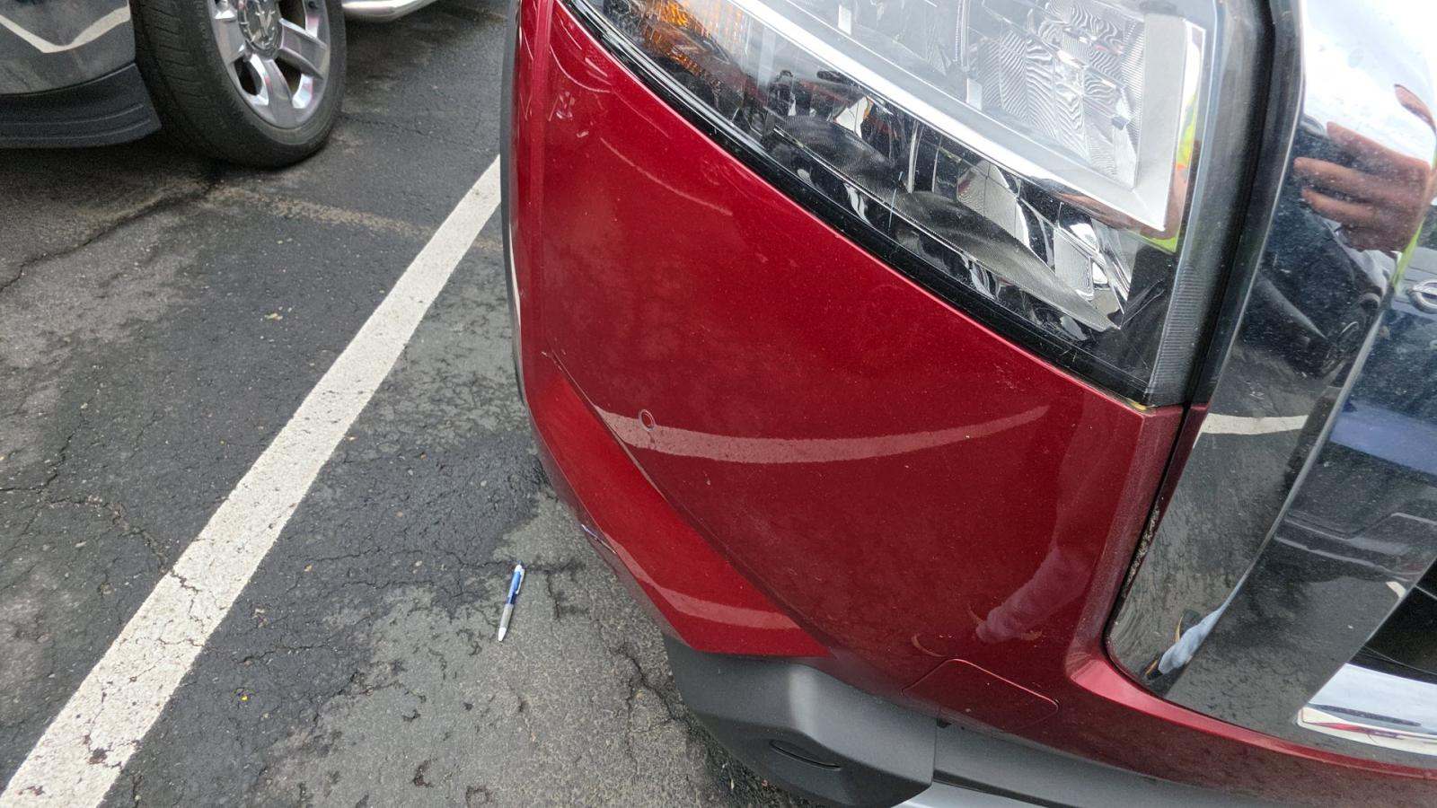 2024 Nissan Pathfinder SL FWD