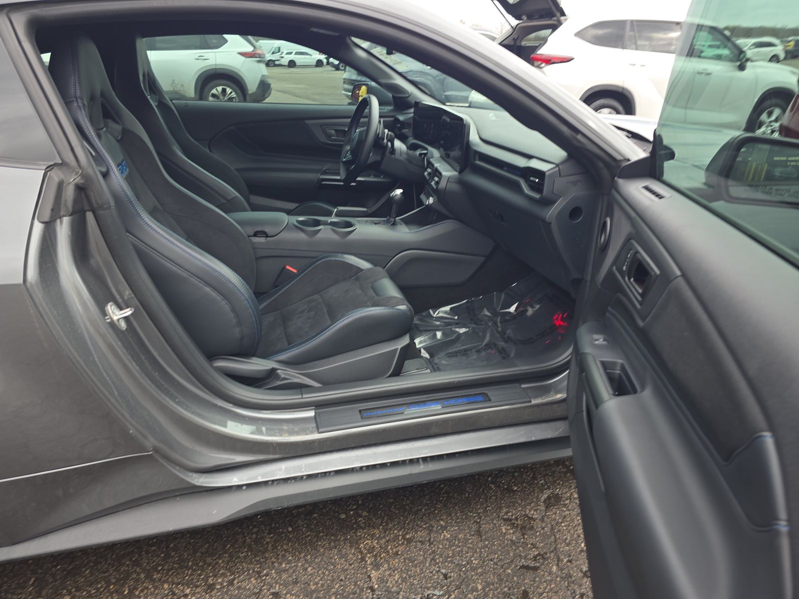 2025 Ford Mustang Dark Horse RWD