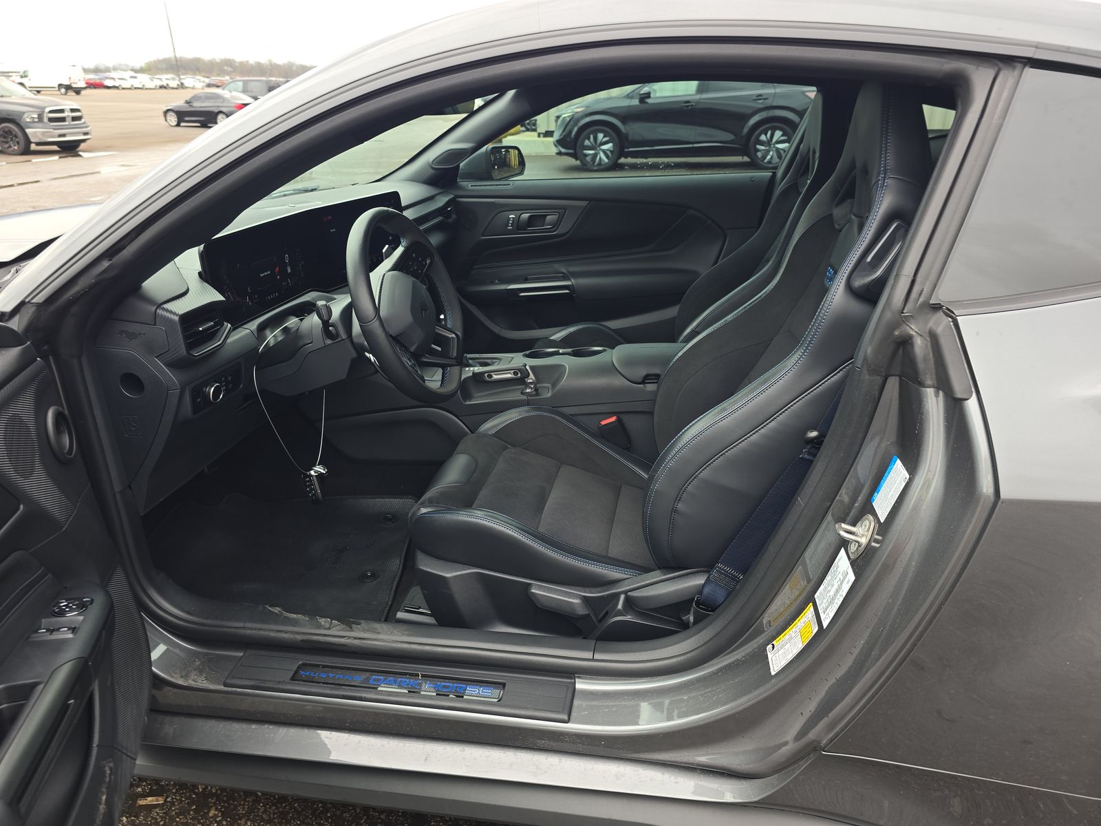 2025 Ford Mustang Dark Horse RWD