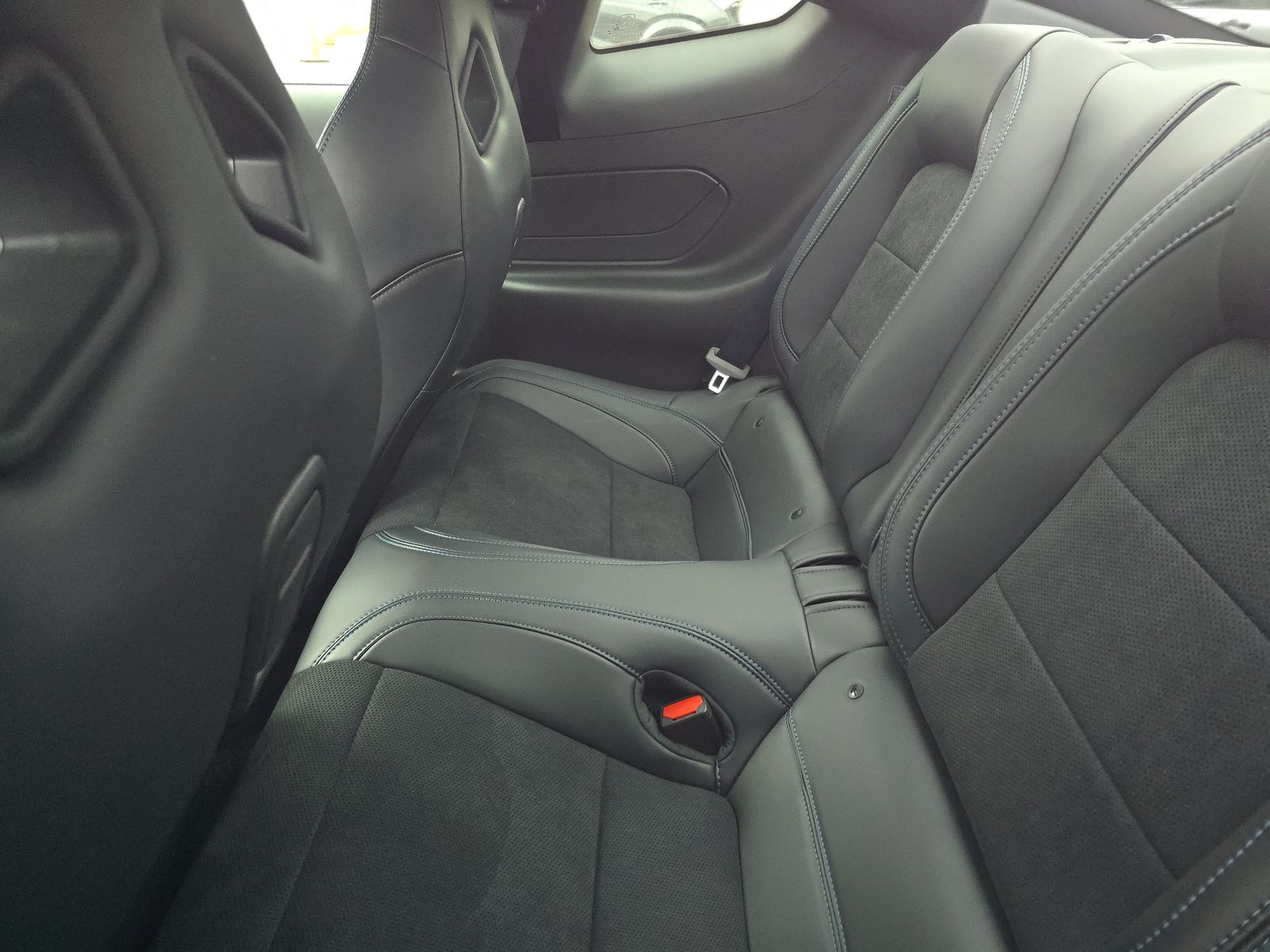 2025 Ford Mustang Dark Horse RWD