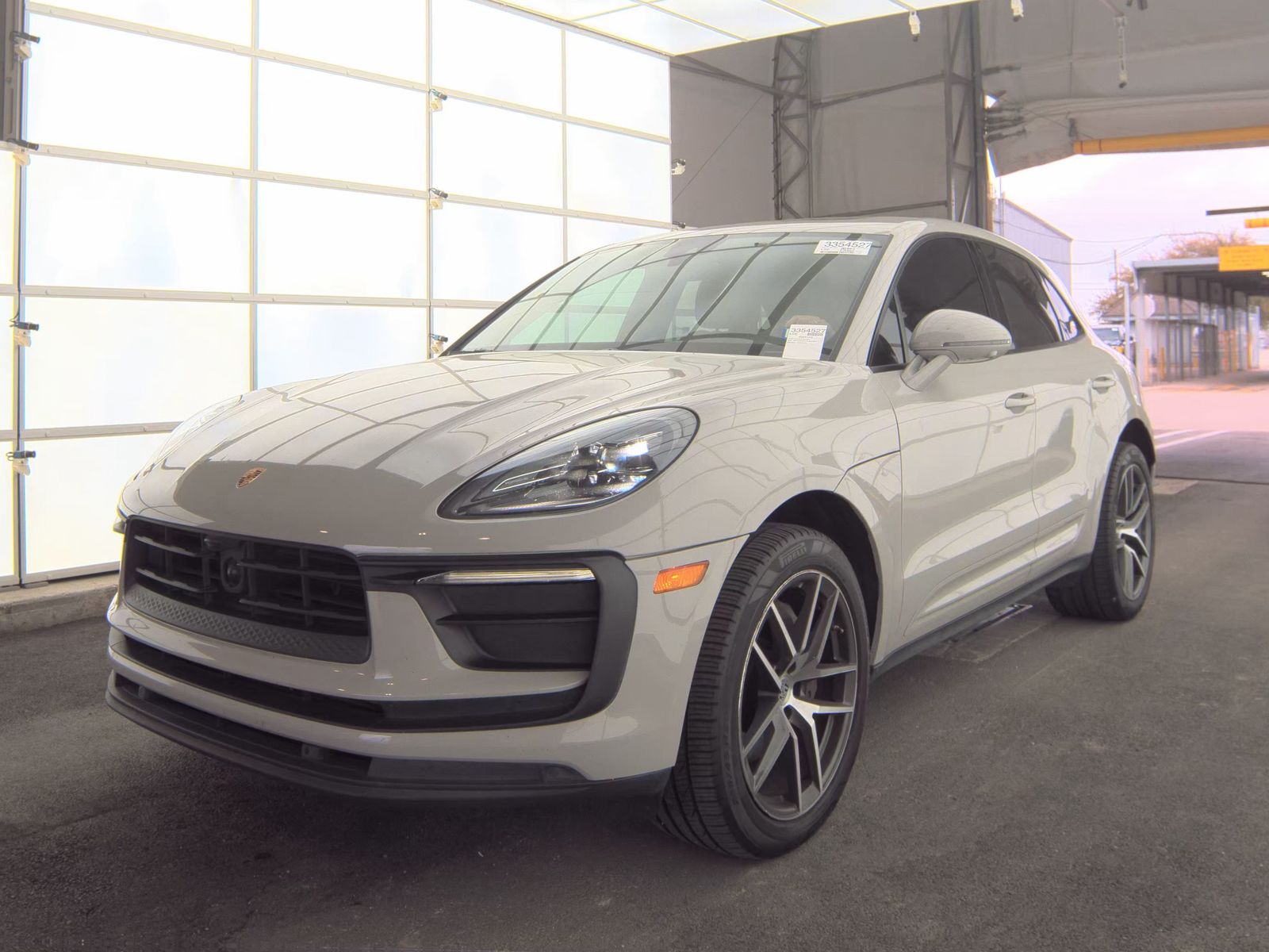 2023 Porsche Macan Base AWD