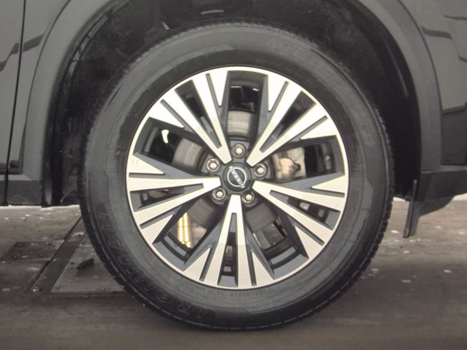 2023 Nissan Rogue SV FWD