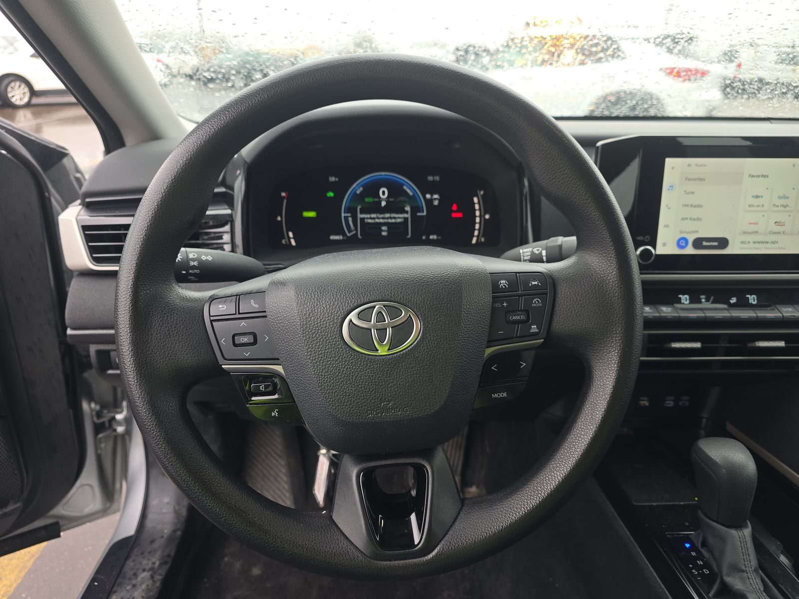 2025 Toyota Camry LE FWD