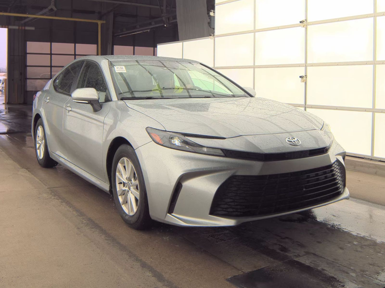 2025 Toyota Camry LE FWD
