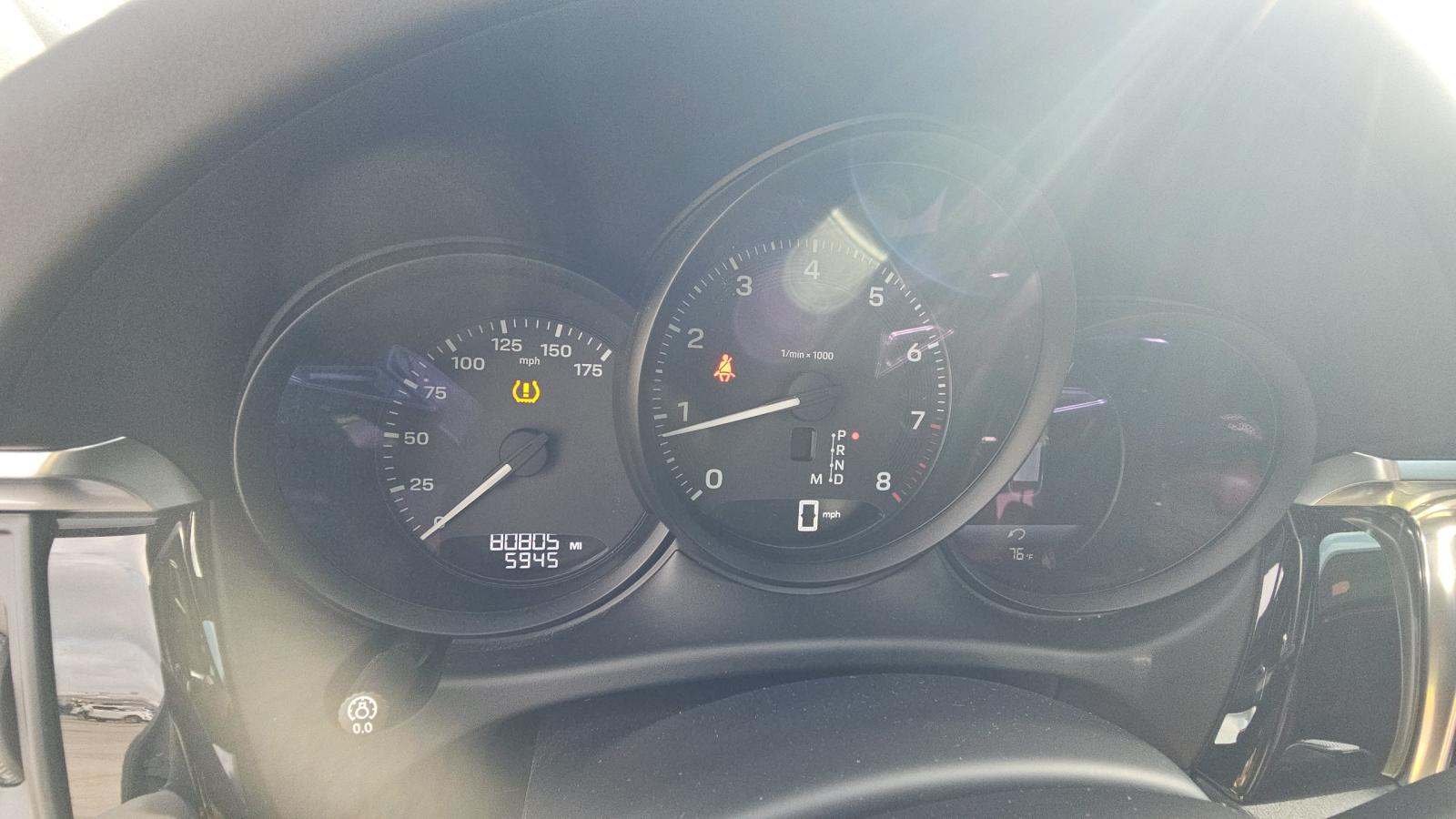 2023 Porsche Macan Base AWD