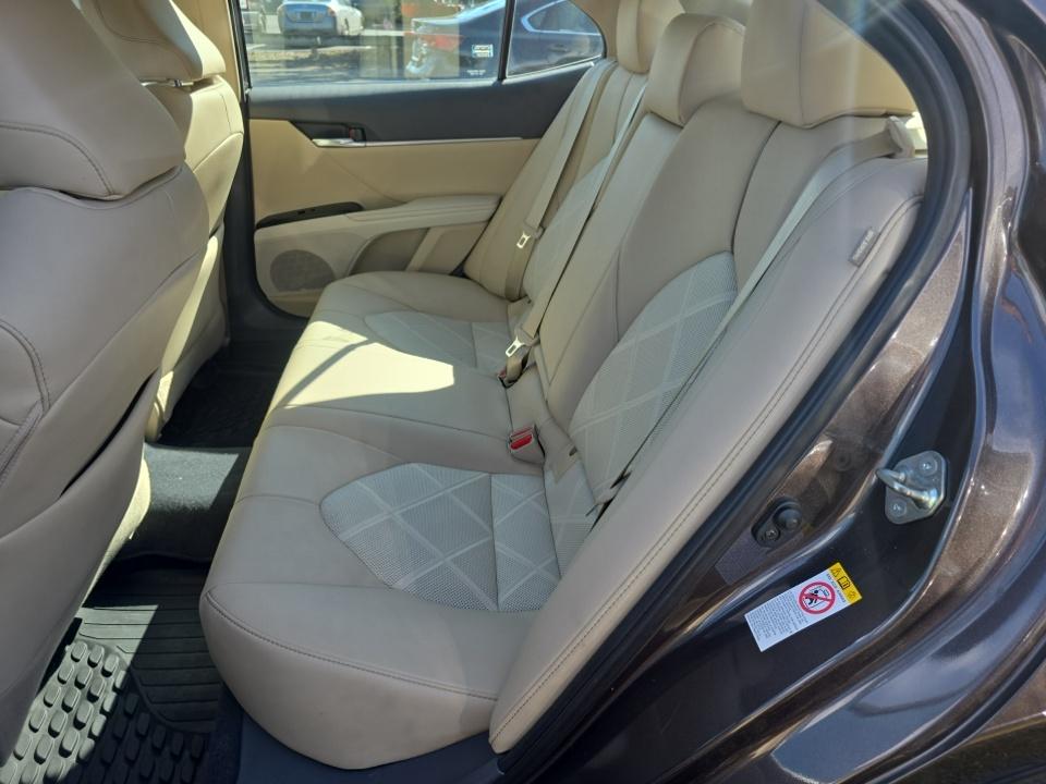 2019 Toyota Camry XLE FWD