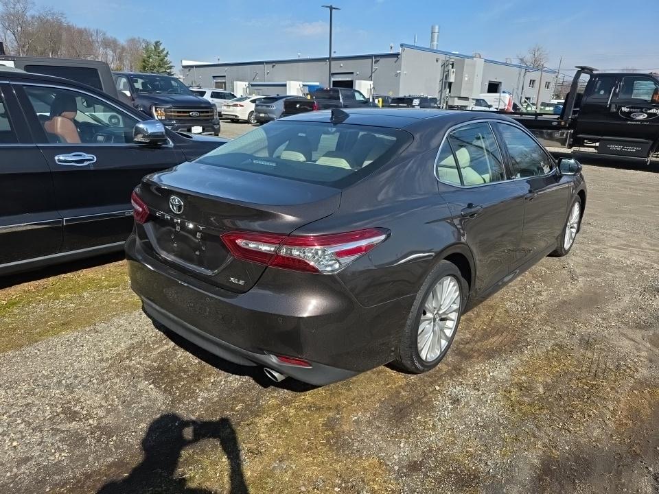 2019 Toyota Camry XLE FWD