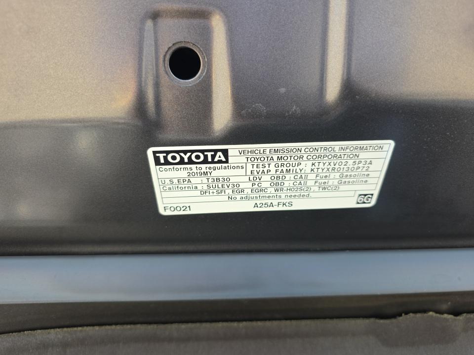 2019 Toyota Camry XLE FWD