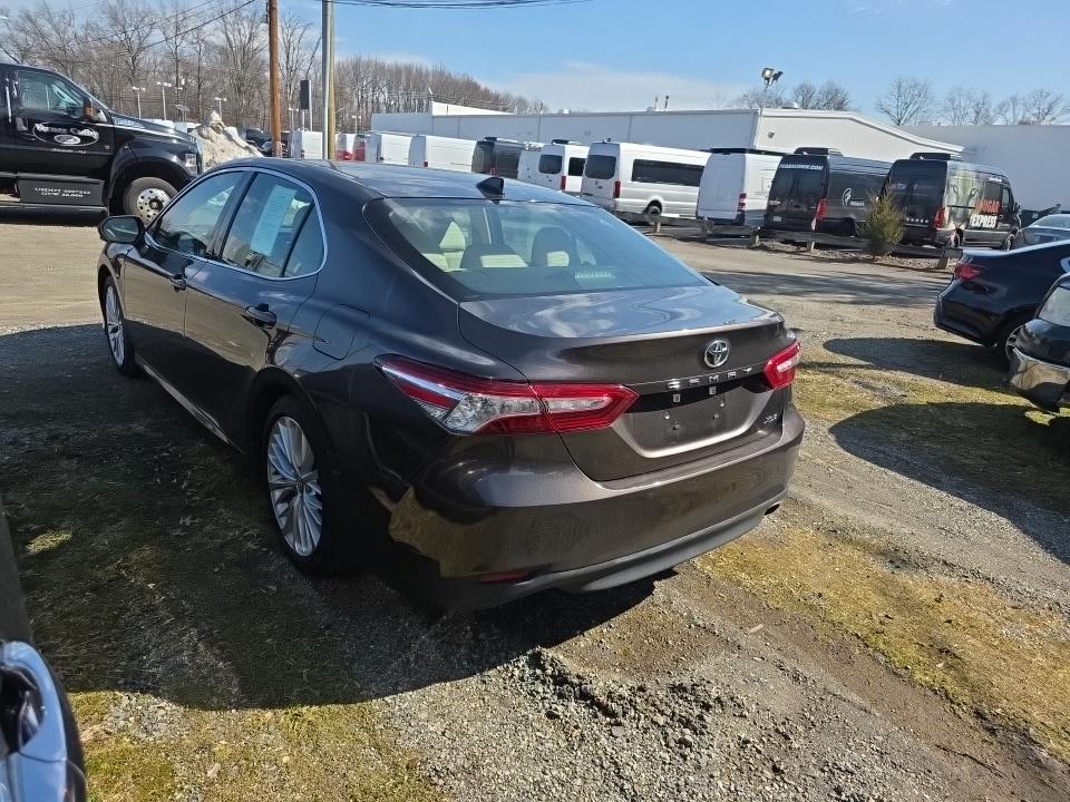 2019 Toyota Camry XLE FWD