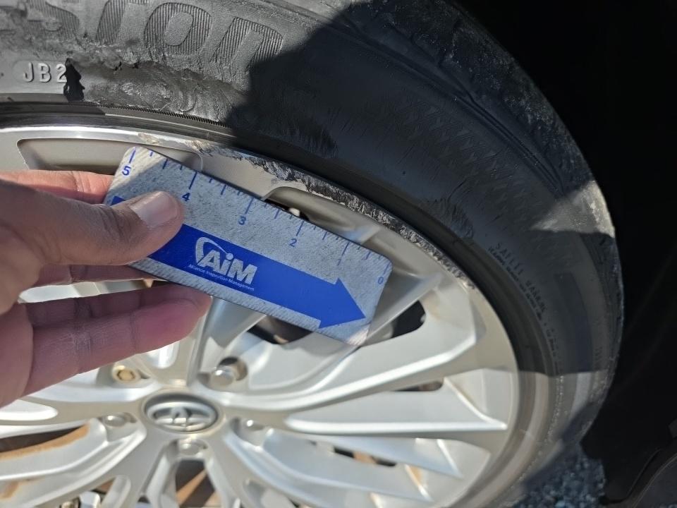 2019 Toyota Camry XLE FWD