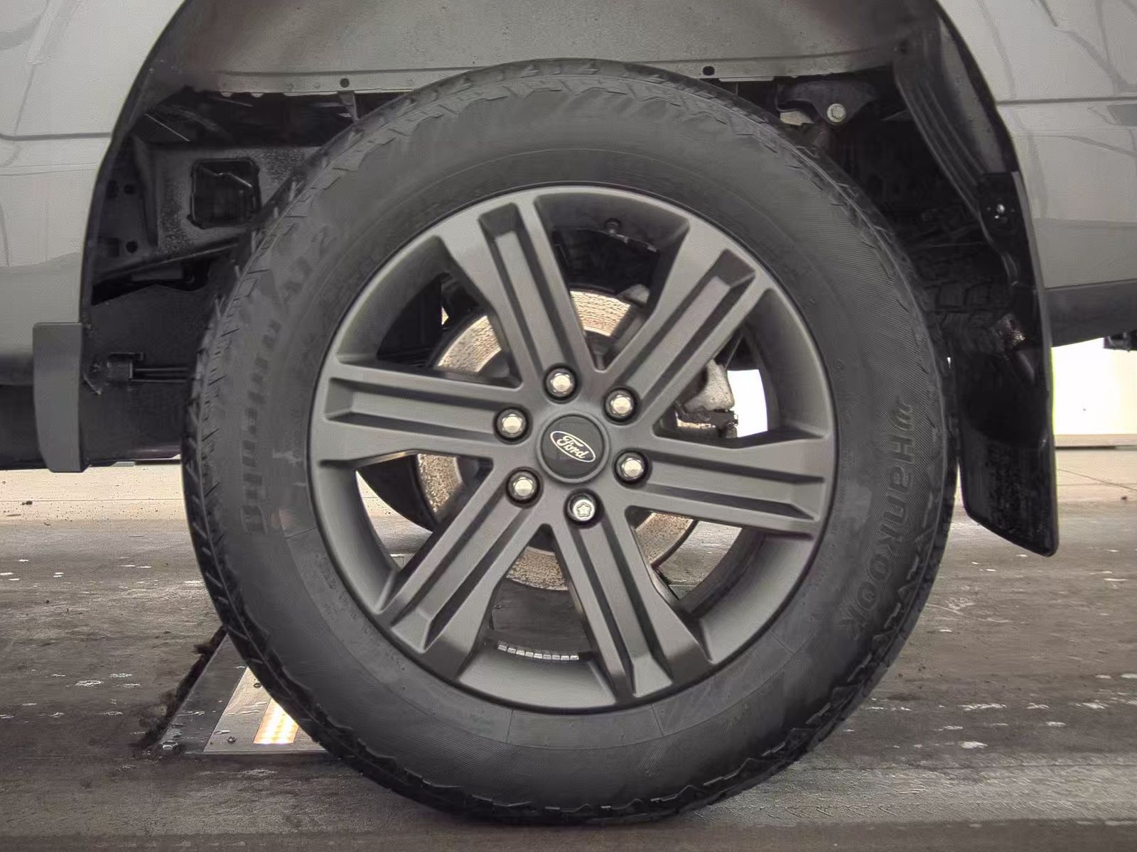 2023 Ford F-150 Hybrid Lariat AWD